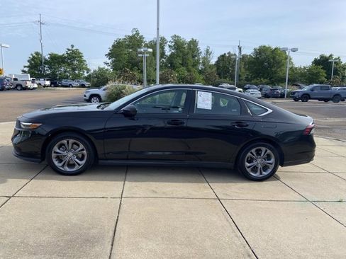 Used 2024 Honda Accord EX image 6