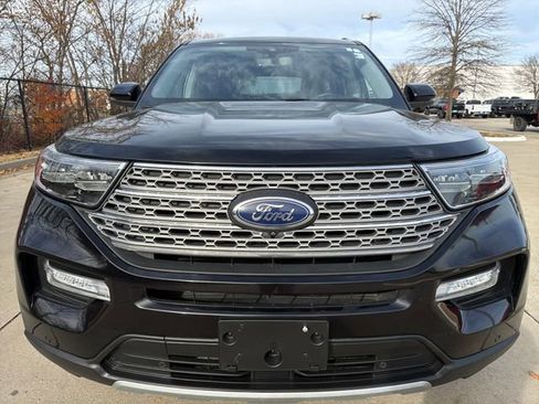 Used 2022 Ford Explorer Limited w/ Equipment Group 301A image 8