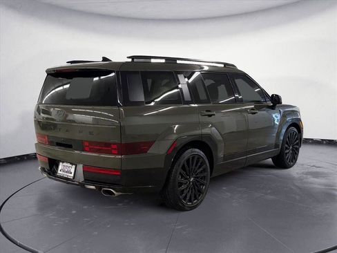 Used 2024 Hyundai Santa Fe Calligraphy image 6