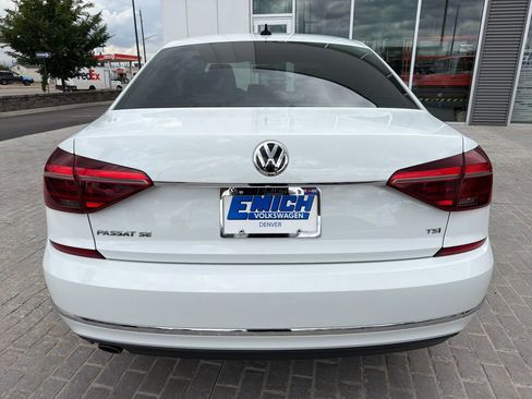 Used 2017 Volkswagen Passat 1.8T SE FWD image 4