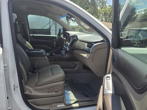 Used 2018 Chevrolet Tahoe LT RWD image 32