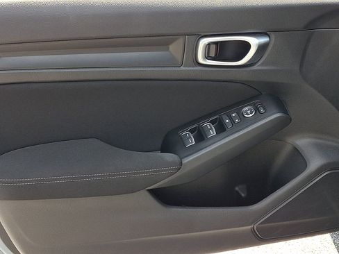 Used 2023 Honda Civic Sport image 12