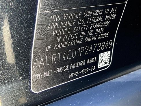 Used 2023 Land Rover Discovery S R-Dynamic image 34