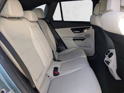 Used 2026 Mercedes-Benz GLC 300 image 21