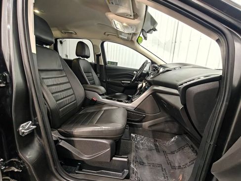 Used 2016 Ford Escape SE w/ SE Leather Comfort Package AWD/4WD image 22