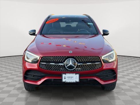 Used 2022 Mercedes-Benz GLC 300 4MATIC SUV image 2
