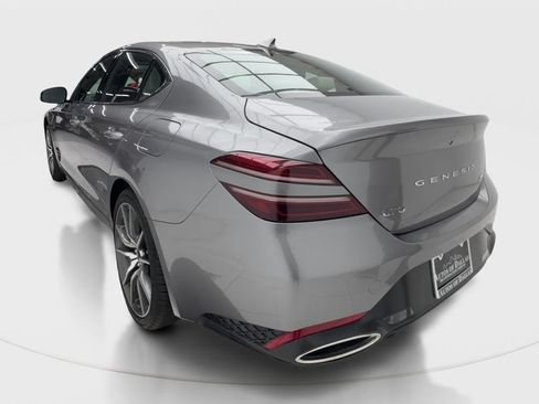 Used 2025 Genesis G70 2.5T AWD/4WD image 10