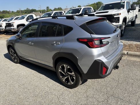 Used 2024 Subaru Crosstrek 2.0i Premium AWD/4WD image 8