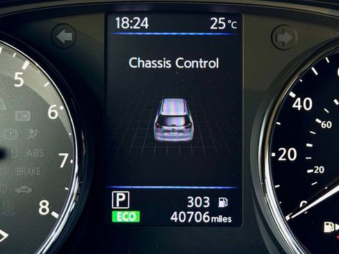 Used 2020 Nissan Rogue SV image 20