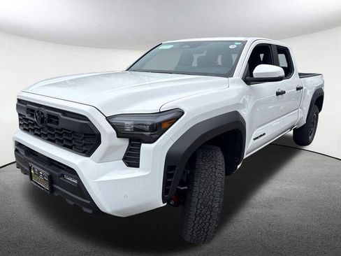 New 2026 Toyota Tacoma TRD Off-Road image 5
