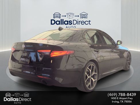 Used 2020 Alfa Romeo Giulia Ti w/ Nero Edizione image 6