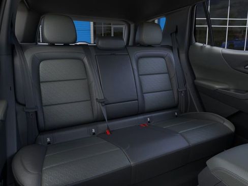 New 2026 Chevrolet Equinox LT w/ Convenience Package II image 17