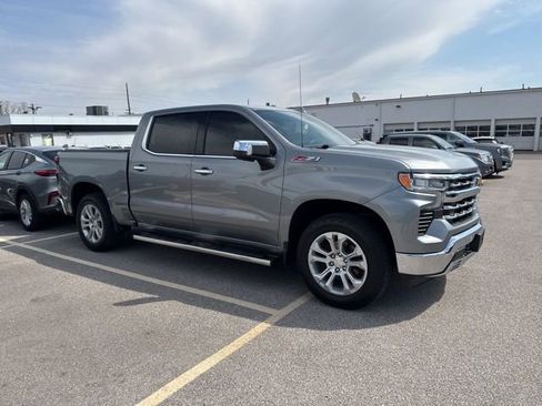Used 2023 Chevrolet Silverado 1500 LTZ w/ LTZ Premium Package image 7
