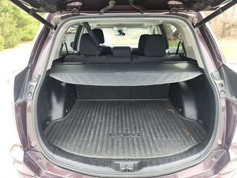Used 2017 Toyota RAV4 XLE image 13