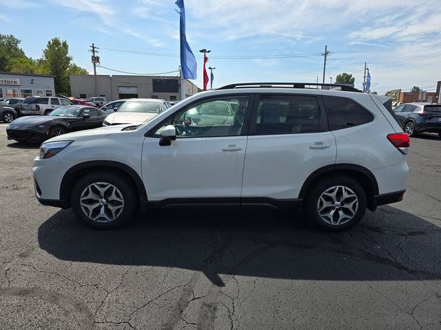Used 2021 Subaru Forester Premium AWD/4WD image 4