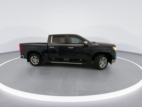 Used 2024 Chevrolet Silverado 1500 LTZ AWD/4WD image 6
