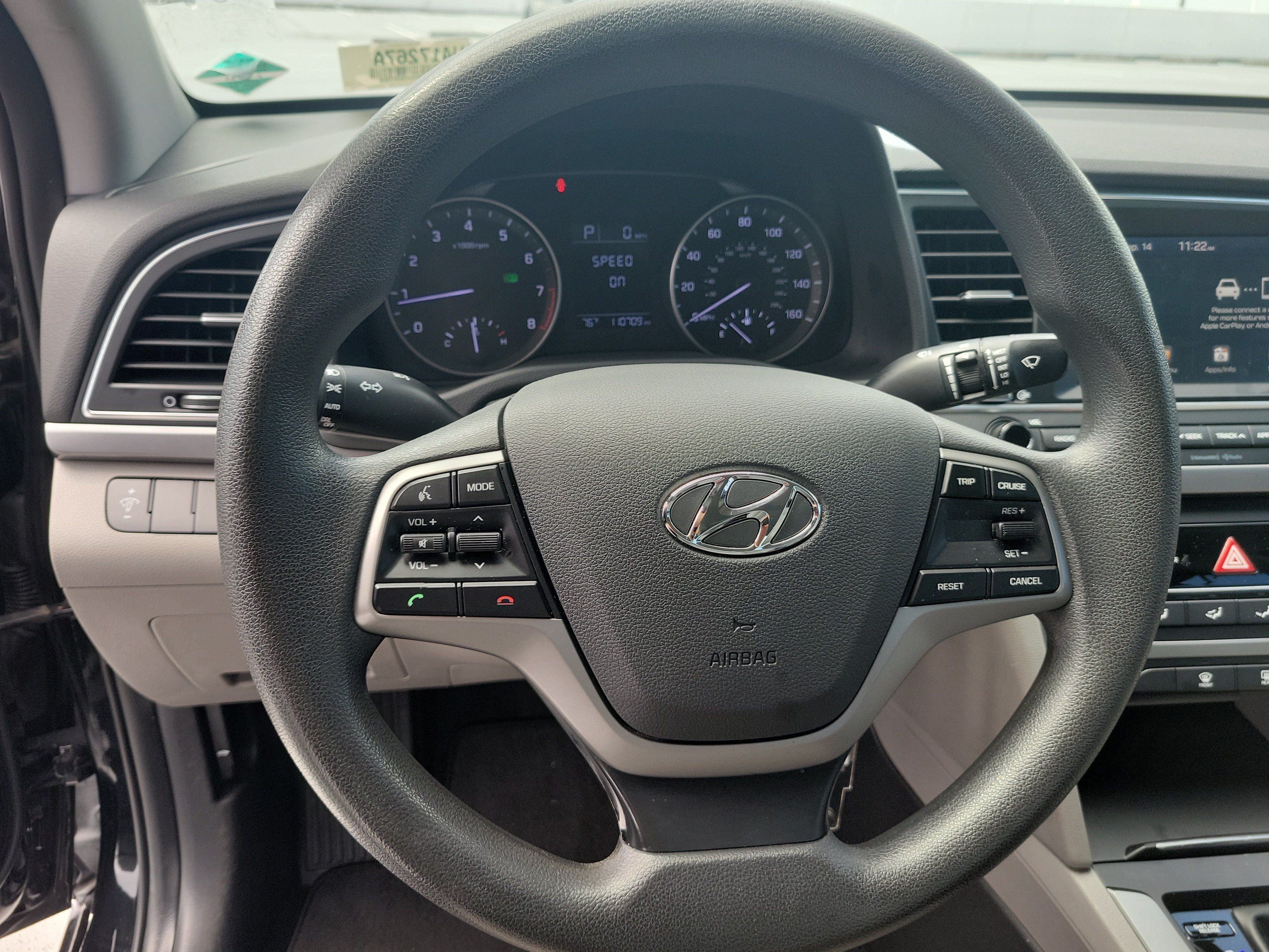Used 2017 Hyundai Elantra SE FWD image 24