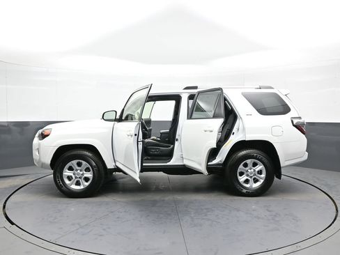 Certified 2024 Toyota 4Runner SR5 image 41