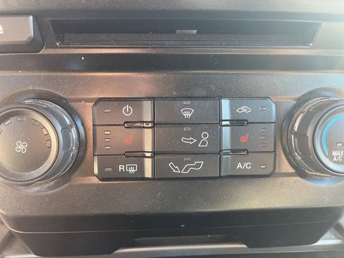 Used 2018 Ford F150 XLT w/ Equipment Group 302A Luxury image 42