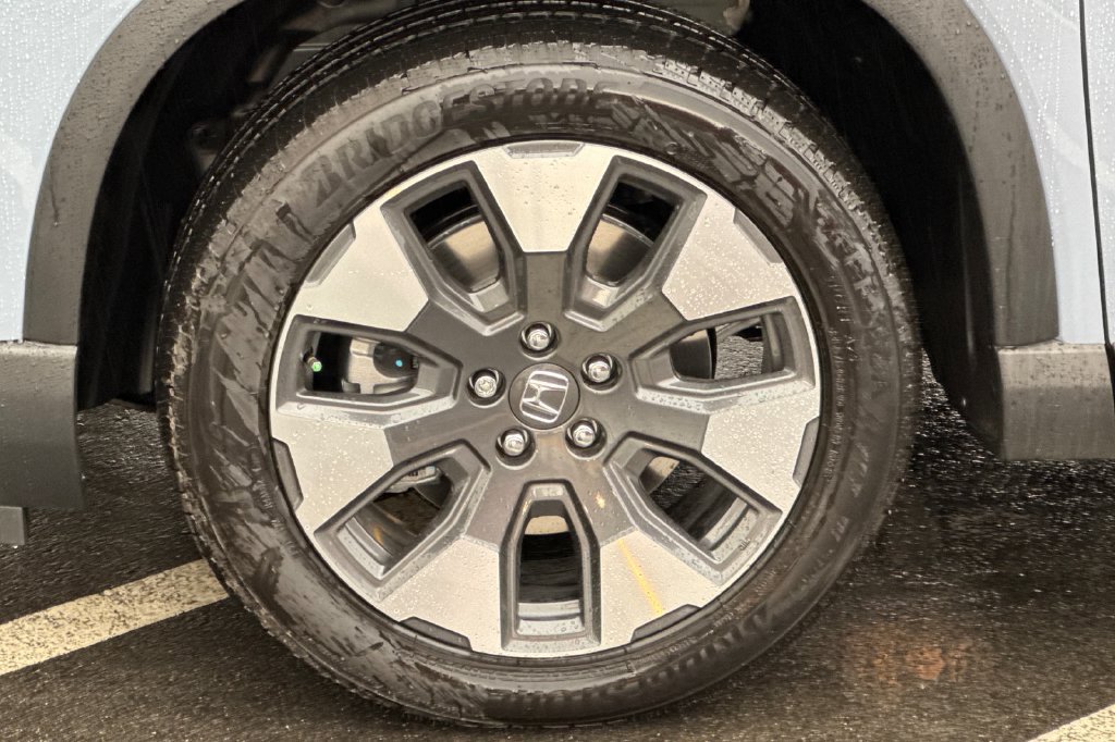 New 2026 Honda Pilot Touring image 27