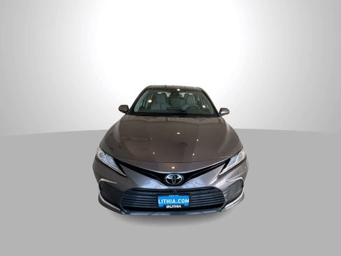 Used 2023 Toyota Camry XLE w/ Navigation Package image 3