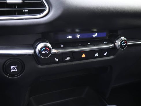 Used 2023 MAZDA CX-30 AWD 2.5 S w/ Preferred Package image 6