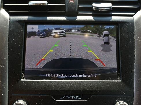 Certified 2020 Ford Fusion SEL FWD image 17