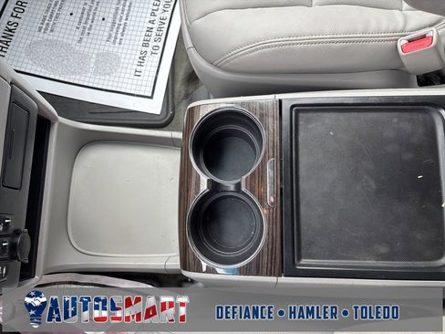 Used 2016 Toyota Sienna L image 32