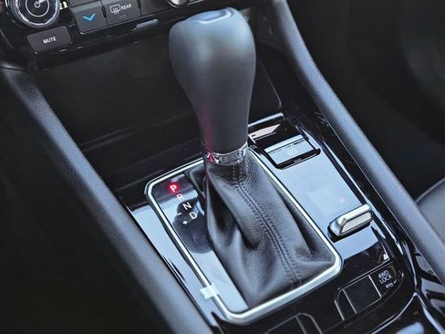 New 2026 Jeep Compass Limited image 20