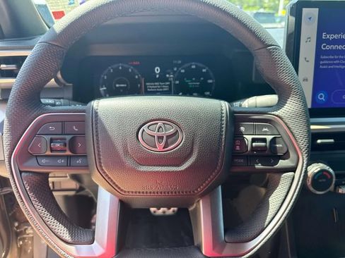 Used 2026 Toyota Tacoma SR5 AWD/4WD image 25