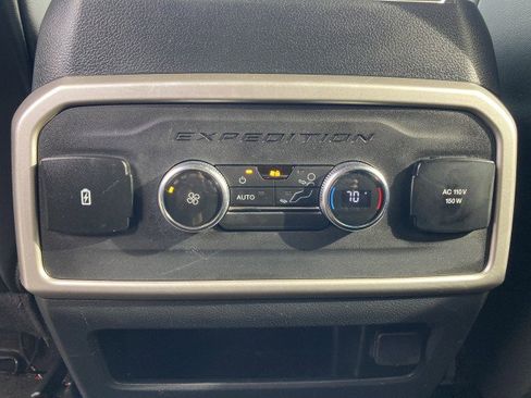 Certified 2023 Ford Expedition Max XLT image 24