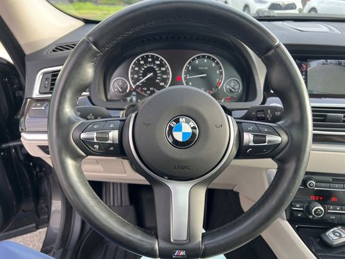 Used 2015 BMW 535i Gran Turismo image 10