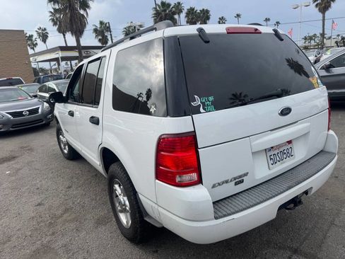 Used 2004 Ford Explorer Sport XLT image 4