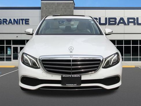Used 2017 Mercedes-Benz E 300 4MATIC image 4
