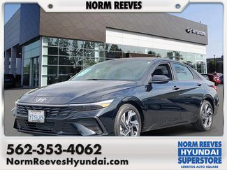 Certified 2025 Hyundai Elantra Sport w/ Cargo Package 360° Tour