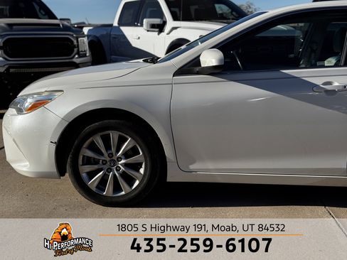 Used 2016 Toyota Camry XLE image 13