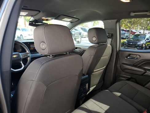 Used 2024 Chevrolet Colorado LT w/ LT Convenience Package II image 12