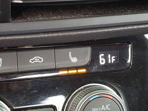 Used 2021 Volkswagen Jetta GLI FWD image 15