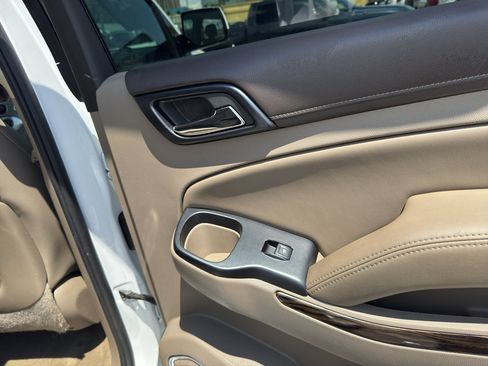 Used 2015 GMC Yukon SLT RWD image 15