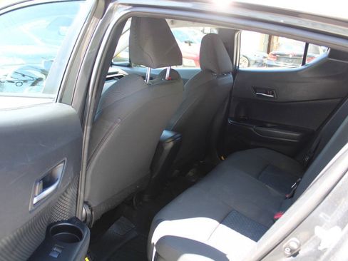 Used 2021 Toyota C-HR LE FWD image 25