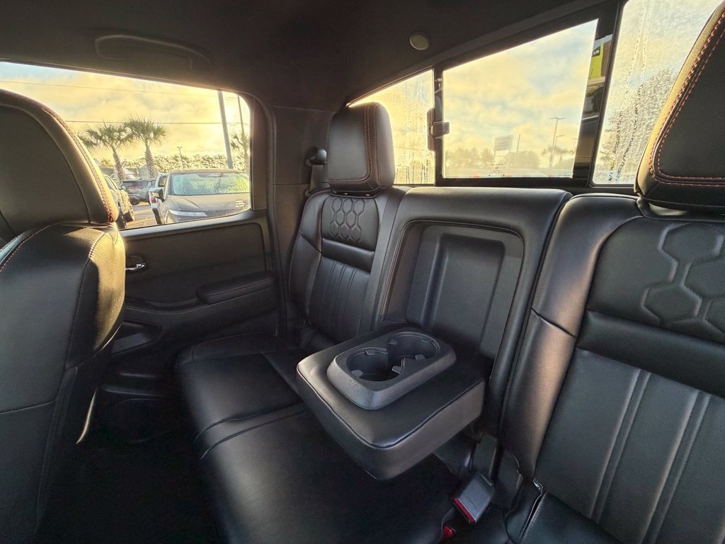 Used 2023 Nissan Frontier PRO-4X w/ Pro-4X Premium Package AWD/4WD image 27