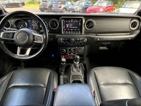 Used 2021 Jeep Wrangler Unlimited Rubicon 4xe w/ Dual Top Group image 15