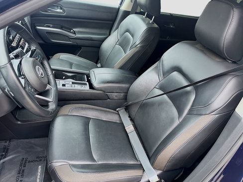 Used 2022 Nissan Pathfinder SL FWD image 21