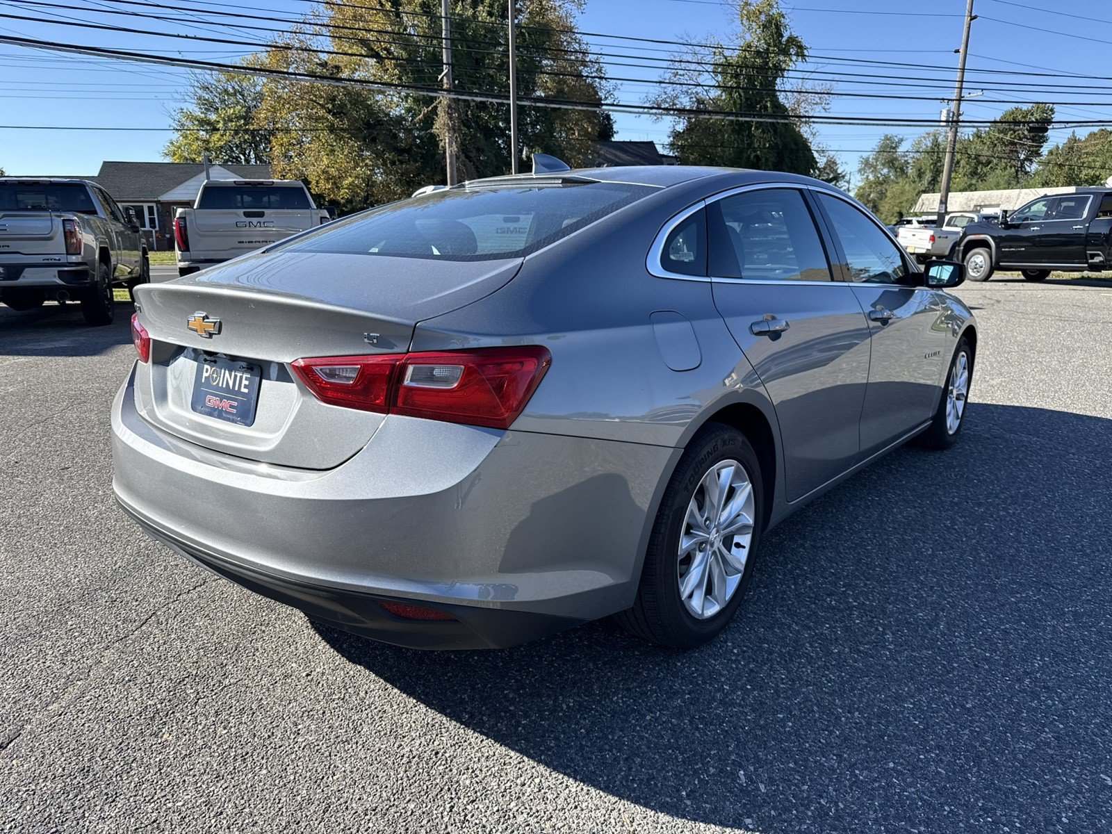 Used 2023 Chevrolet Malibu LT FWD image 3