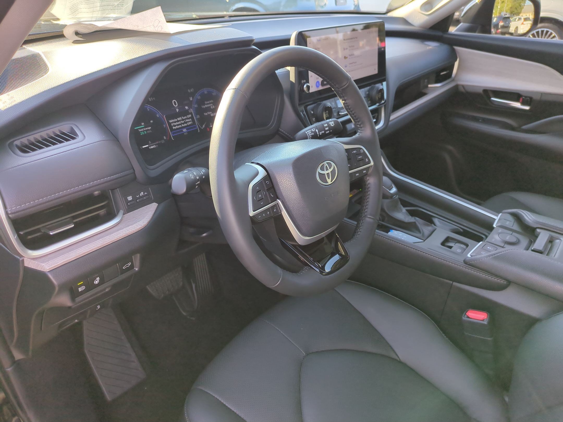 Used 2025 Toyota Grand Highlander FWD image 12