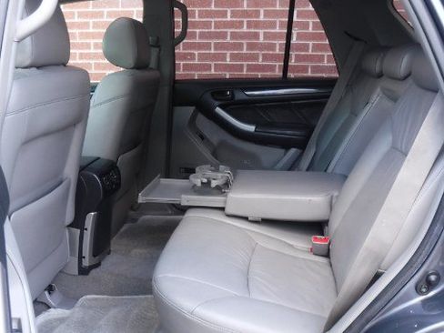 Used 2008 Toyota 4Runner Limited AWD/4WD image 17