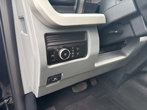 Used 2025 Ford F250 XLT w/ Snow Plow Prep Package AWD/4WD image 20