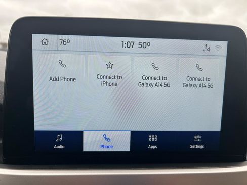 Used 2020 Ford Escape SE image 24