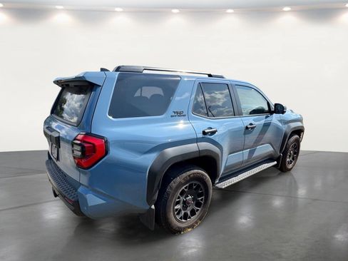 Used 2025 Toyota 4Runner TRD Off-Road Premium AWD/4WD image 11