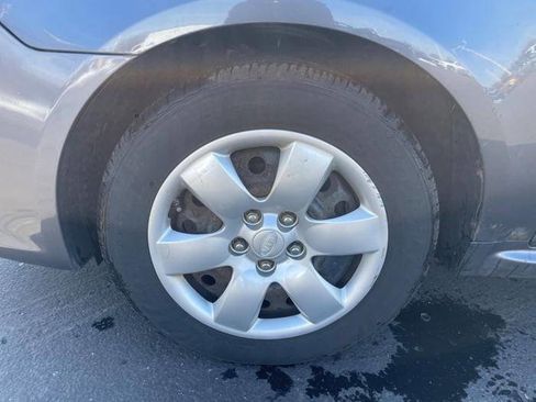 Used 2009 Kia Optima LX image 11
